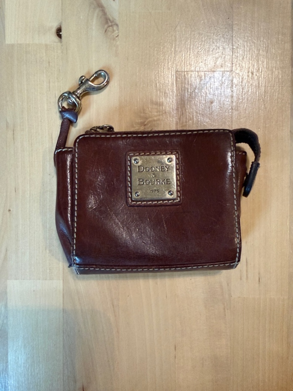 Vintage Dooney & Bourke Brown Leather Zippered Key Coin Pouch with Clip